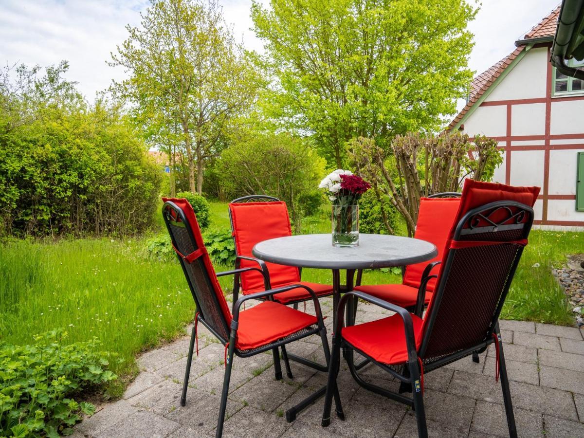 Feriendorf Rugana - Komfort Appartement Mit 1 Schlafzimmer Und Terrasse B16 Dranske Eksteriør bilde